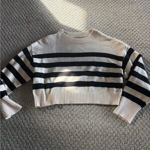 Elegant Striped Knit Cropped Sweater